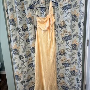 Billy J yellow Bridesmaid Dress: Greta